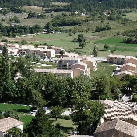 Hameau Des Sources, Fontaine De La Justice *